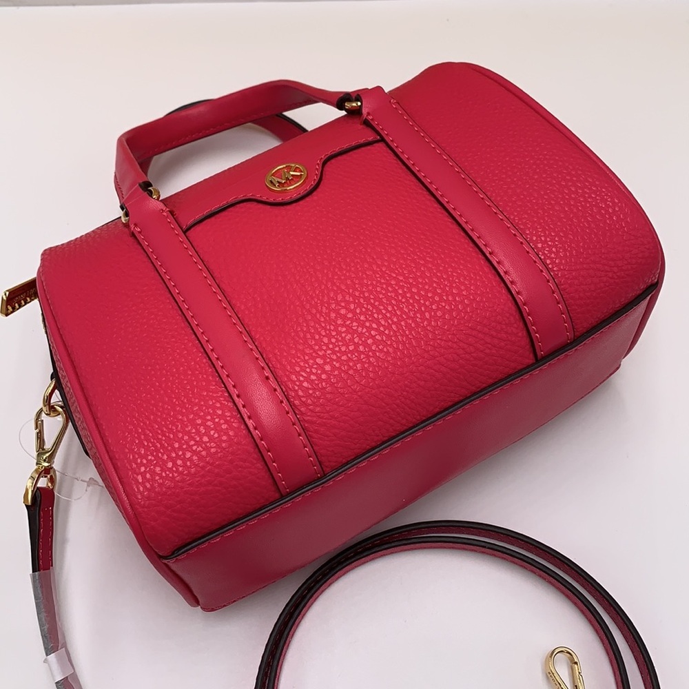 Michael Kors Travel Small Duffle Leather Crossbody Satchel Electric Pink NWT - Picture 11 of 15